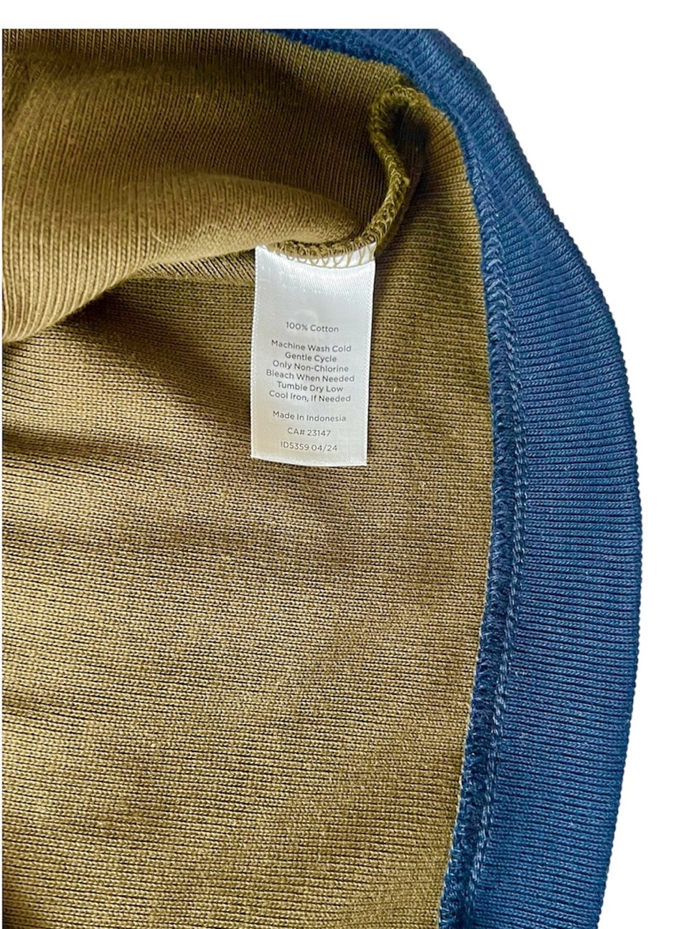 Olive Green and Navy Gold Button Cardigan Talbots Petite M - Picture 12 of 12